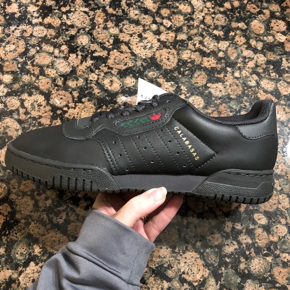 Yeezy Black Powerphase - Picture 3 of 6